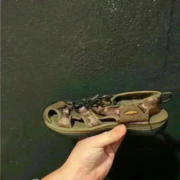 Kids Keen Brown Green Camo Sandals Size 6 - Picture 7 of 8